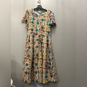 LuLaRoe Amelia Multicolor Geometric Print Dress. Women’s Large